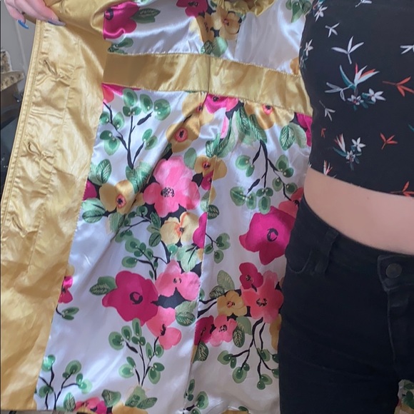 Designer Hilary Radley gold petticoat - Picture 5 of 5